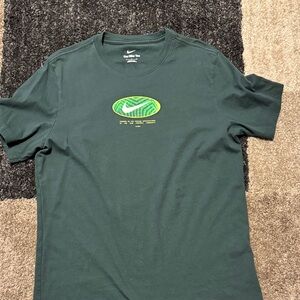 Nike Dark Green Men's Short Sleeve Tee